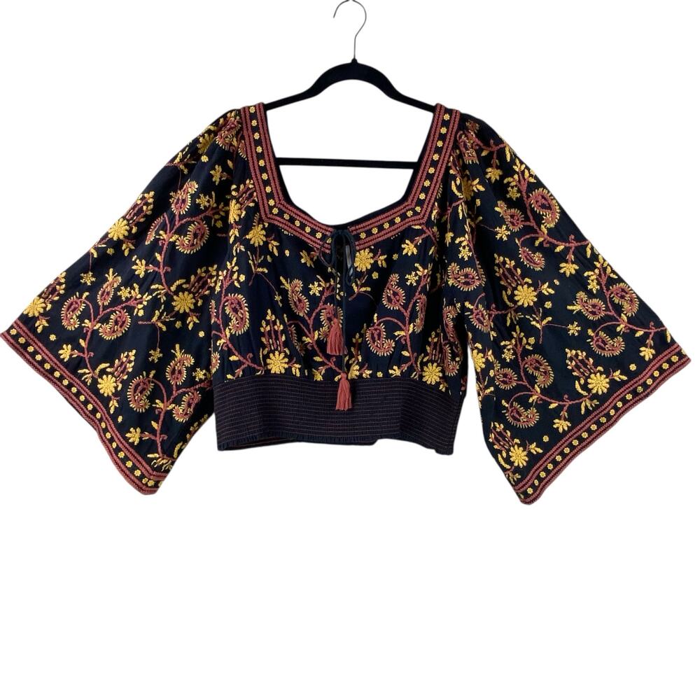 Free People Boho Cropped Embroidered Blouse Size L New Without Tags